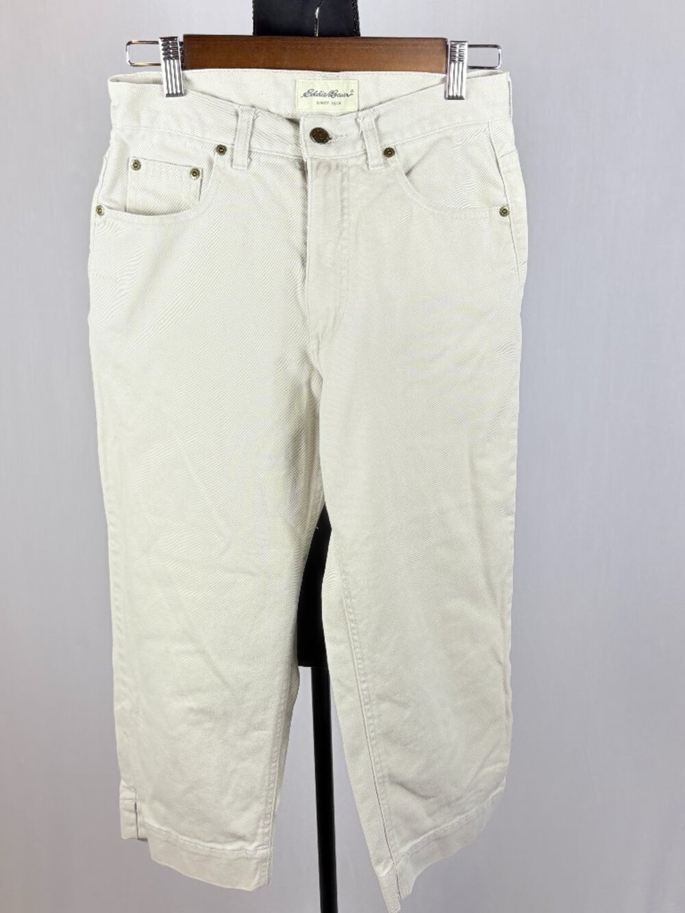 Eddie Bauer | Cropped Jeans | Women’s 6 | Ivory Cream Cotton Denim Cuffed Capri